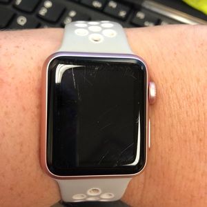 Used Rose Gold Apple Watch generation series 1